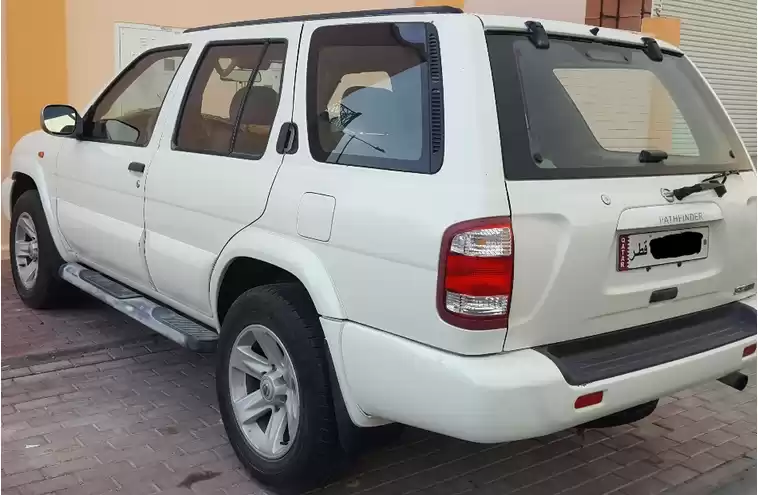 مستعملة Nissan Pathfinder للبيع في الدوحة #5276 - 1  صورة 